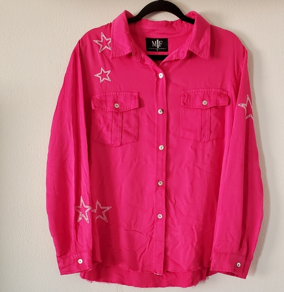 Moving‎ Forward Designs Stars Rhinestone Shirt. - Picture 6 of 14